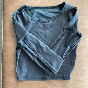 Lululemon long sleeve crop top